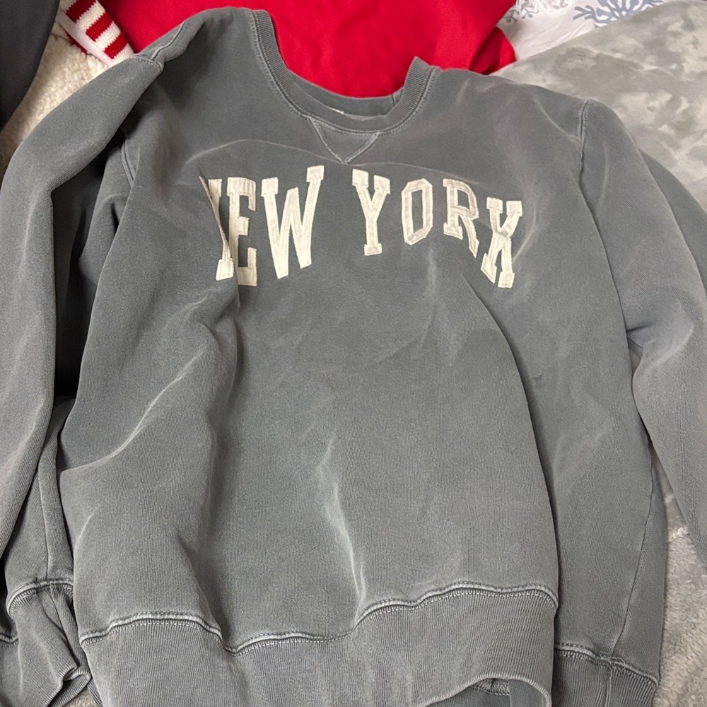 Brandy Melville Charcoal New York Sweatshirt